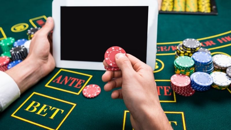 SAOWIN - Chơi Casino Trực Tuyến Uy Tín và An Toàn 2024 6 choi-casino-truc-tuyen-uy-tin-2